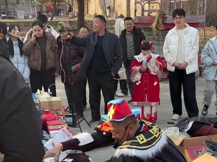 直接飞走了#爆笑 比春晚好看多了