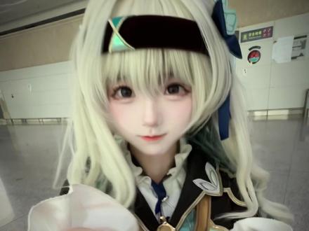 -
红包要不要?!#叉子摇 #流萤 #流萤cos