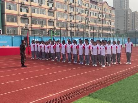 唐县二中军训汇报表演