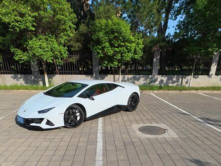 今天我们学#兰博基尼 #EVO #第一视角 #超跑 #郑州租车