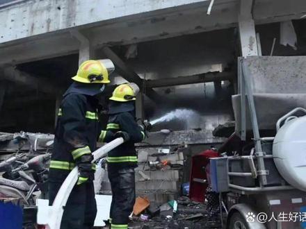 方城英才枝园重大事故痛心与反思 方城校园火灾安全之痛与反思,主题侧重与悲痛与警示