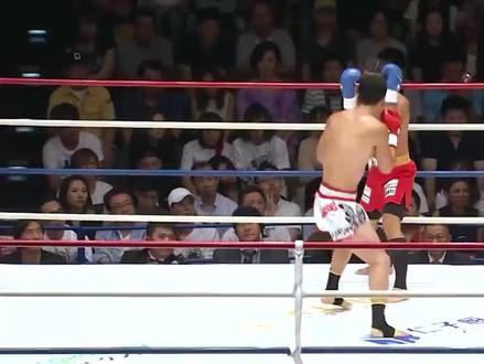 #格斗 #郑军峰
KO卜部弘嵩