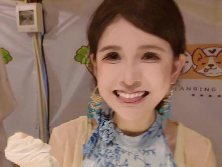 狗头萝莉教你摊煎饼~@狗狗大罗莉 #满级吃商通关赛 #狗头萝莉 #煎饼果子 #这也能开播