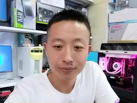 先马水冷360/240
#华硕全家桶