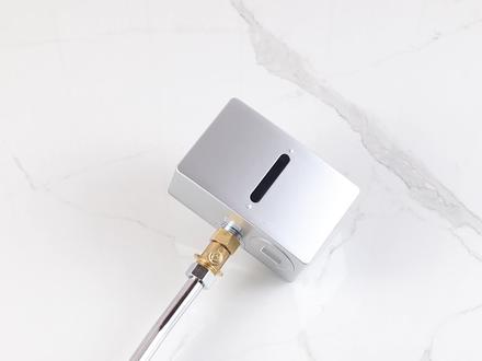 明装全自动小便斗感应冲水阀 安装视频教程
