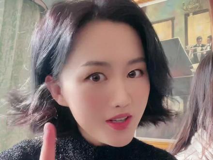 亲爱的家人们好,两点祁老板直播间见,我想看到007霸屏啊😄❤️#我爱上了你#石大侠 @祁隆