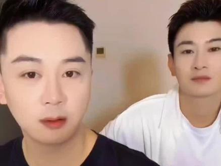 回放--放假了
蔚鱼儿:小蔚总对小鱼儿那是真的好!像他这样富二代少有,小蔚总真诚、善良、低调、有责任心、有爱心有担当、细心、上进、不怕苦、真心诚恳、幽默、浪漫,无私对小鱼儿,小鱼儿大家都说你命真好,遇到一个一直对你暖心又贴心的小蔚总!