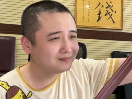 北京的爷到了东京,也是京爷!#AUV #搞笑 #抽象