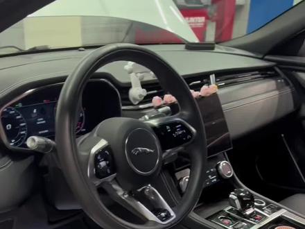 你们3.3.2和4.0都更新了吗#捷豹xfl #捷豹 #汽车