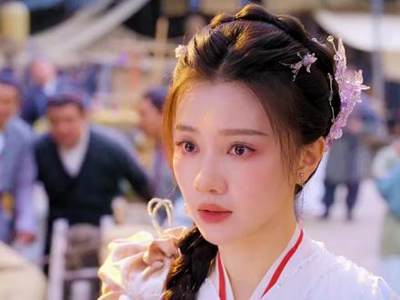 一瞬间难以分辨,太像了 #明星#娱乐