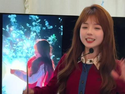 来学!五步拍出博主同款新春烟花氛围感大片!! #新年 #烟花 #拍照教程 #过年氛围提前搞起来了