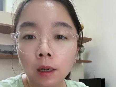 关于分配生名额,到了初三那年,也需要房户一致,很多人学区房买了,初一读进去就拿出来卖,其实是很亏的,本来你有保送资格,因为你把房卖了,没有房户一致,导致自己娃失去了分配生名额#买房建议