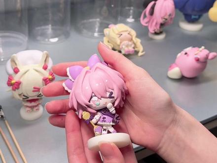 喷喷喷喷消光
#oc #oc实体化 #米画师 #建模 #手办