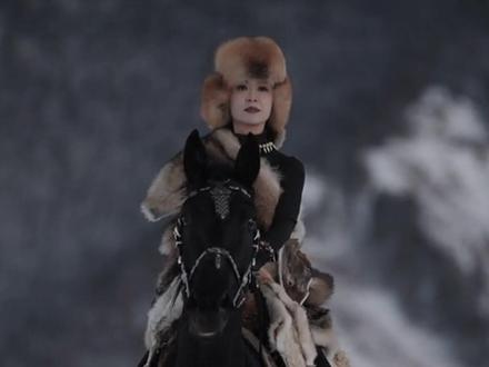 新疆公示:追授贺娇龙同志记大功奖励