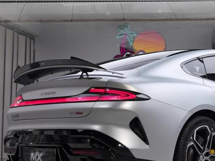 Su7不够运动?第一视角体验什么叫人靠衣装,车靠改妆!Mix包围套件➕亚历山大银改色安排上#小米su7 #小米su7mix套件 #小米su7改色