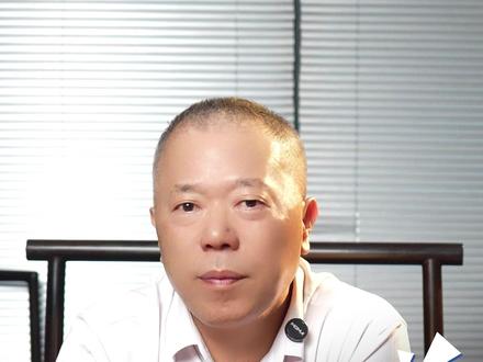 浮躁时代,谁还愿花十年做一件难而正确的事?合肥砸下1/4家底陪跑长鑫存储,这才是真正的硬核逆袭剧本!#长鑫科技 #中国科技 #科技改变未来 #商业思维 #投资人龙叔