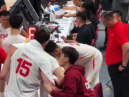 看到中国男篮输球,赵睿恨不得自己上场