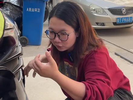 传祺GM6升级电动折镜