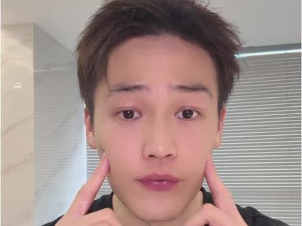男生变帅还不简单清爽干净就完事了#韩束男士焕白精华露#韩束男士#美白#淡印