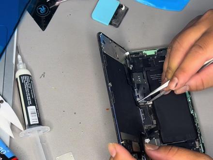 萍果11 更换听筒和扬声器教程