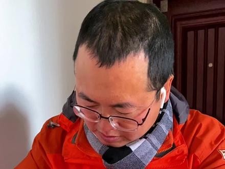 足不出户就能维修手机真是方便!#闪修侠 #手机维修 #跟着青潮去探店 #随时随地维修 #这次把双11彻底玩明白了