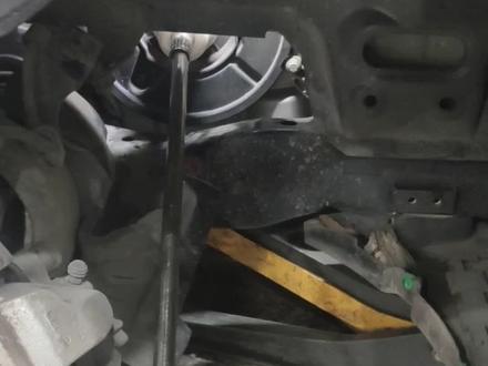 沃尔沃新动力4缸发动机 正时驱动皮带更换 领克 吉利 用的这款发动机 也一样操作#撸车日常 #修车 #沃尔沃