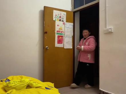 潘一晨非说二晨是蔡大伯的女儿(娜塔莎)还要给人家送回去。#娜塔莎 #二胎#催生二胎@蔡大伯Charisse.𓃰