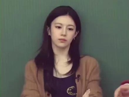 爱上此女如呼吸一般简单#高允真#爱情怎么翻译