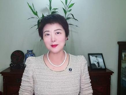 国产GPU第二股沐曦上市 首日暴涨近700%远超摩尔线程 #国产替代#沐曦股份 #零距离看懂财经 #梦霞亲见