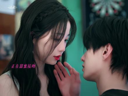 #双轨 求助!为什么他俩在家里躲躲藏藏的?#虞书欣 #姜暮 #何与 #靳朝