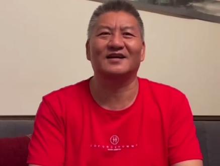 #高考钉子户梁实第25次高考403分 总分403,其中语文88,数学99,英语87,理综129#高考成绩