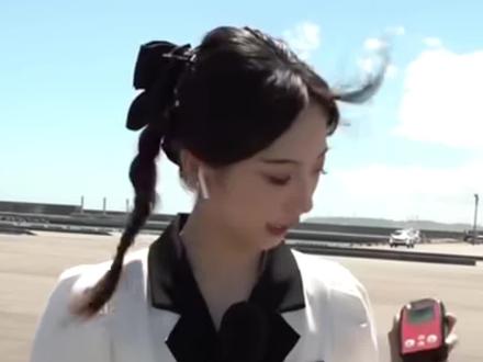 8月24日,央视记者实地检测福岛沿海核辐射值,沿途经过地区辐射最大值为2微西弗,距离福岛第一核电站6.5公里处为0.13微西弗左右
