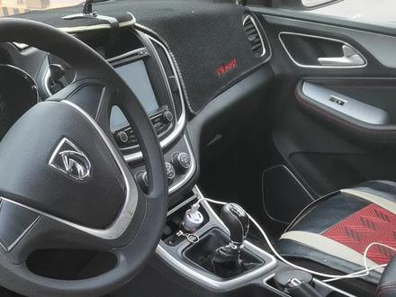 宝骏560锁车异常警报响,双闪闪!#汽车电子技术 #同城开锁换锁配汽车钥匙 #宝骏560