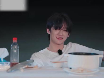 宝宝 这不是你的错#余宇涵 #tf三代 #养成系