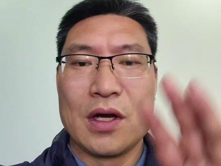 这期视频为大家整理了机场转机的实用英语表达,从办理转机、找登机口、过安检到登机广播,一步步教你在机场用英语顺利完成转机流程,不管是出国旅行还是国际中转,都能轻松应对#机场英语 #转机英语 #出国旅行 #实用英语口语 #机场出行慌不忙。