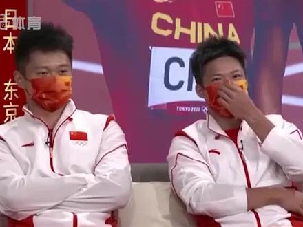 #谢震业 全中国跑的最快的两个人,亚洲200米记录保持者#百米短跑 #体育精神 #200米