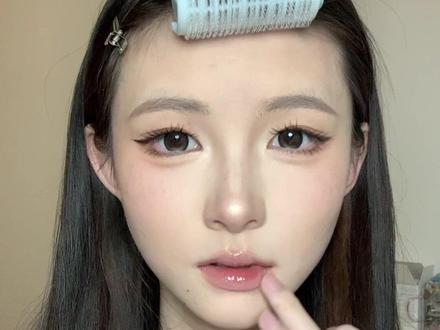 破碎氛围感妆容分享来啦!重发一次😖 #妆教 #妆容教程 #新手化妆教程