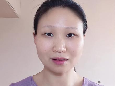 面部松弛下垂垮脸,口周松弛一招搞定!每天200下训练面部肌肉 #面部肌肉训练 #创作者中心 #创作灵感 #面部提升 #面部松弛如何提升紧致
这一个动作每天 200下,一个月后,自己拍照对比!
我自己坚持了2周就有很明显改善,
特别是口周这块,我口周松弛,苹果肌下垂
面部松弛下垂垮脸,现在都改善了!
希望我的分享对你有帮助!别焦虑,一起跟练起来啊!