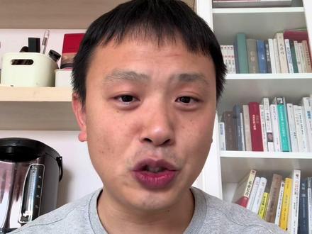 相较于体验苹果新款手机,苹果的硬件和软件生态更值得体验。#真实生活分享官#抖音生活观察计划#苹果