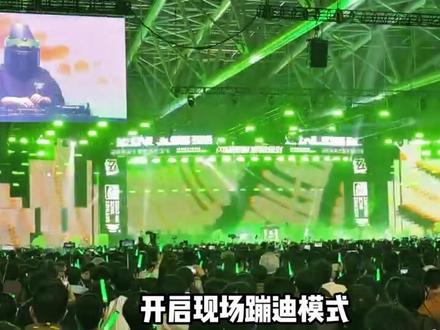 就这个绝区零FES爽啊! #绝区零 #绝区零创作激励计划 #绝区零FES #绝区零FES2025 #绝区零FES集邮纪念