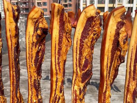 每年冬至前后最适合做腊肉,分享广式腊肉的详细教程给你,自己做干净卫生又简单,蒸着吃炒着吃都特别香 #做腊肉的时候到了 #广式腊肉做法