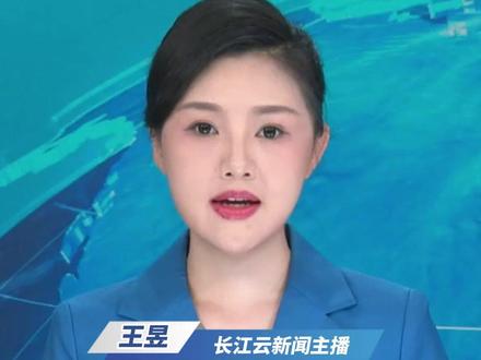 “我妈没了,我不是想超车”,男子奔丧违规被交警拦下,交警见状收起警棍火速报备放行