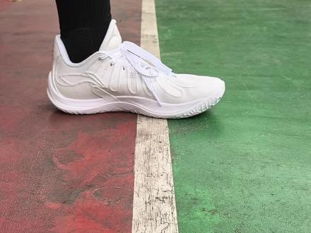 跑动利器!还更稳了!音速14实战简评 #球鞋 #篮球鞋 #实战篮球鞋 #音速14 #徐杰