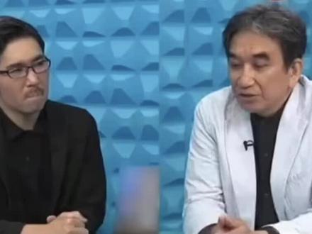 🇨🇳我希望:每个中国人都能看到这个视频。2025年8月5日,日本前驻华大使垂秀夫在一场政论节目中说:“当前中国实力强大,日本不应与中国开战,应暂避锋芒,战略性的卧薪尝胆,等到中国衰弱的时机,就该再与中国一决胜负了!”这位历史脑白政客不长记性,当年侵华的日本不是很强盛、中国不是很衰弱吗?可是结果呢?日本政客这段话,包括高市早苗企图军事介入中国的统一战争的言论,再次提醒十四亿中国人民:1)战败的日本亡我之心一天一秒也没有死!他们在隐忍,在积聚力量,等待时机再次发动对华战争,日本军国主义分子永远是中华民族、亚洲人民最可怕、最危险的敌人;2)我们一天一秒也不能放松对后代的历史教育,自小要教育孩子爱党爱国,传承红色文化,培育孩子浓厚的家国情怀,教育他们长大后要为中华民族复兴、为国家强大做出贡献!