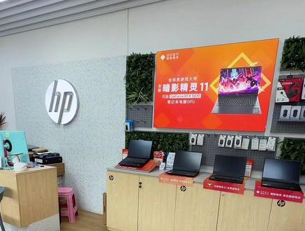 明明关闭了所有软件,为什么文件就是删不掉?1分钟教你搞定这个问题。
1按下键盘上的Ctrl+Shift+Esc键,呼出"任务管理器"。在"进程"列表中找到要删的文件相关的程序,比如你要删一个Word文档,就看看是不是后台卡了一个 Word进程。选中那个进程,点击"结束任务"。强行切断占用后,再尝试删除文件,通常就能成功。
2重启电脑。正常的重启会清空系统所有临时的后台占用,当电脑重新开机,进入桌面的那一刻,趁着各类软件还没来得及自启动加载,第一时间去找到那个顽固文件右键删除,这时候的成功率很高。温馨提示:第二种方法仅适用于普通文件,请勿删除系统关键文件,避免影响电脑正常运行。
学会这招,再也不怕文件莫名被占用,删不掉了。你平时还遇到过哪些电脑奇葩报错?评论区留言,我来教你解决。#电脑常识 #电脑知识 #电脑小技巧 #惠普 #酷睿UltraAi更强谁不爱 @惠普(永川旭力店)专用号 @DOU+上热门