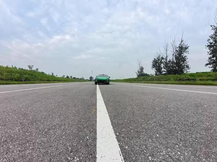 小米YU7高低配,绕桩差距有多大? #dou是好车 #绕桩 #小米yu7