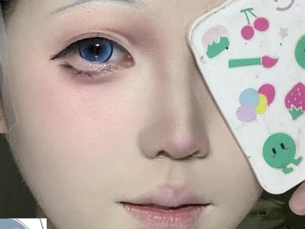 美树沙耶香cos眼妆教程
#魔法少女小圆 #cos #cos眼妆 #美树沙耶香 #cos妆教程