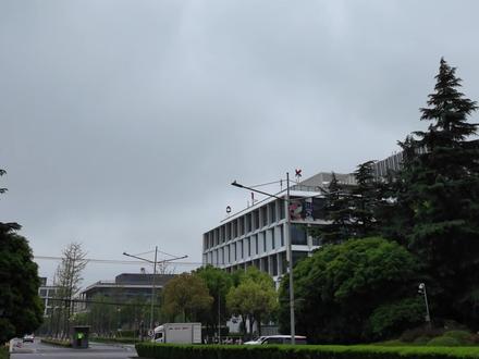 蔚来车主必看🚗如何设置下车自动开启守卫模式 快捷口令码在视频最后哦!
#蔚来用车小技巧 #蔚来守卫模式 #哨兵模式 #蔚来 #蔚来ET5
