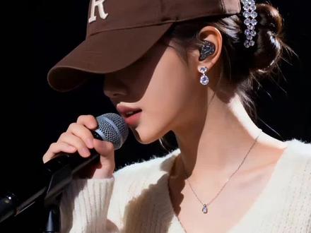 #抖音热歌 #热门音乐🔥 #音乐分享 你们要的完整版开啦🌹