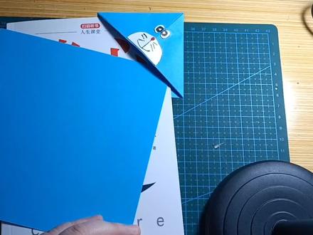 折一个可爱的叮当猫书签陪伴你学习 工作吧 #折纸 #手工diy #手工制作 #手工折纸 #冰雪2022